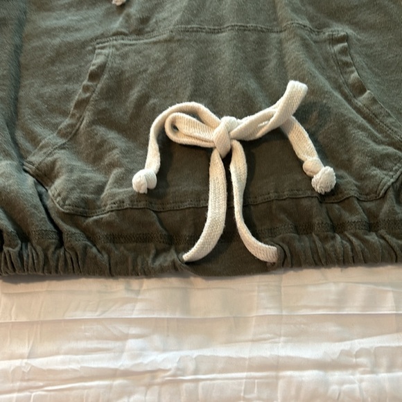 American Eagle lightweight hoodie - Picture 4 of 5